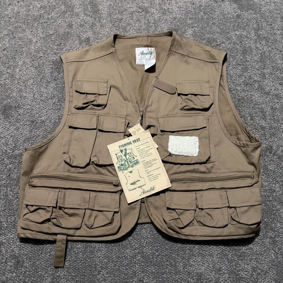 Ausable NWT old stock vintage fishing vest in khaki perfect condition size large - Picture 2 of 10